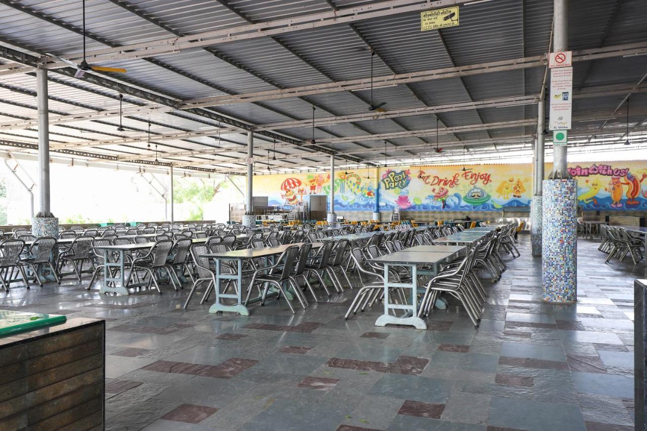 Damka Capital O 49279 Chhab Chhaba Chhab Water Fun Park & Resort מראה חיצוני תמונה